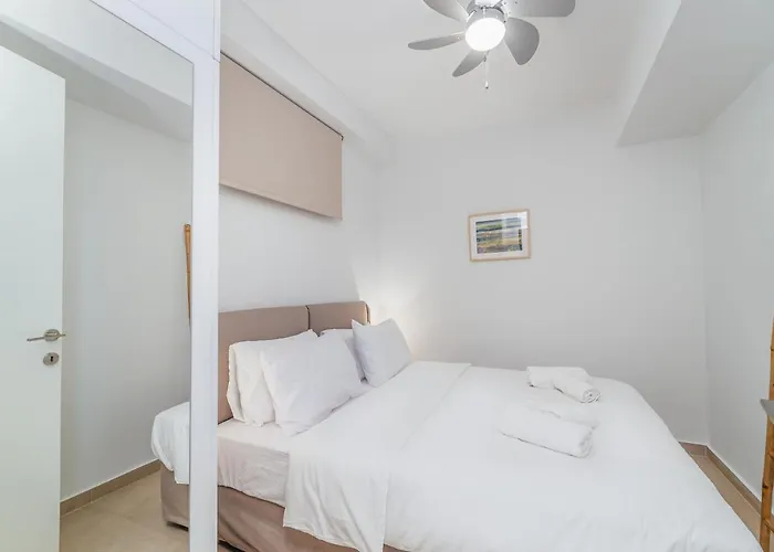 Greek House Complex B2 아파트 *