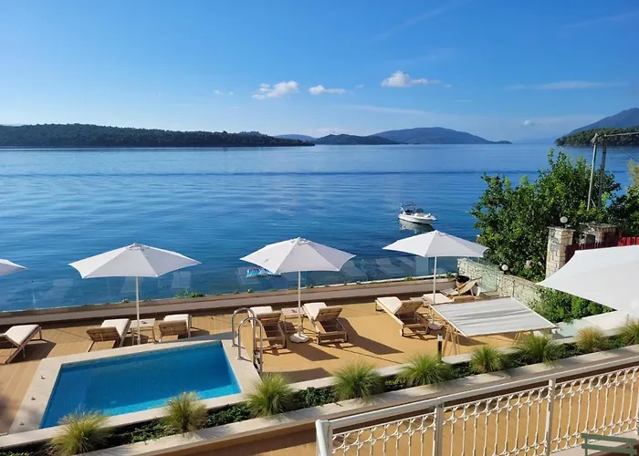 Greek House Complex B2 *