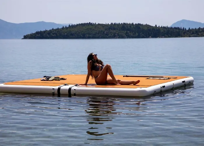 아파트 Greek House Complex B2